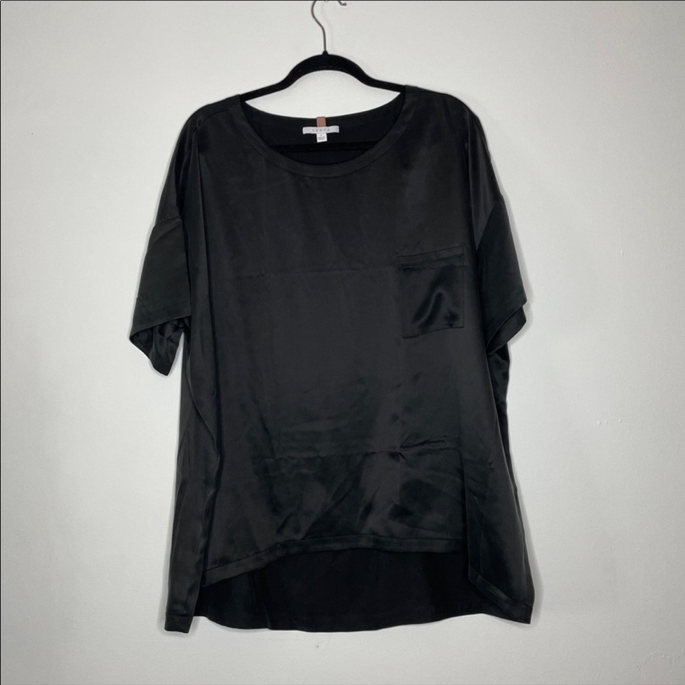 NWOT LUNYA Washable Silk Tee in Immersed Black